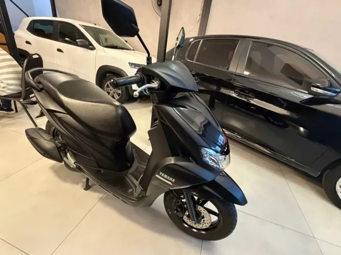 Yamaha Fluo 125 abs 2025