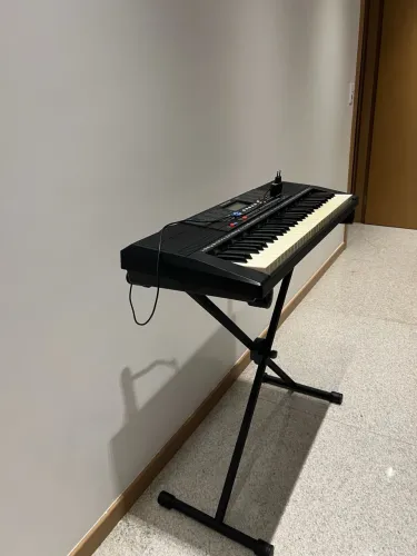 Teclado CONCERT C300