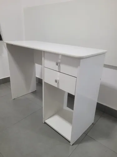 Escrivaninha Branca