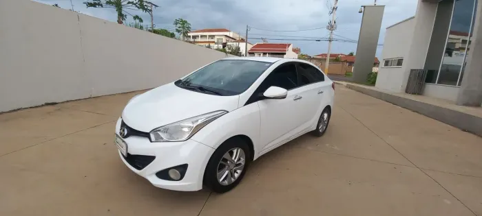 Hyundai HB20S Premium 1.6 Flex 16V Aut. 4P 2014