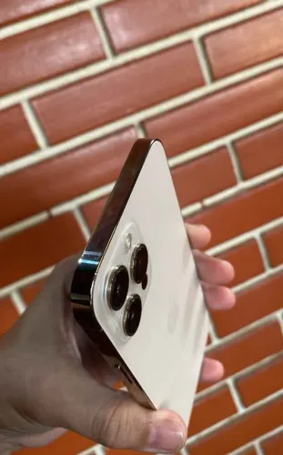 Iphone 12 pro max disponível