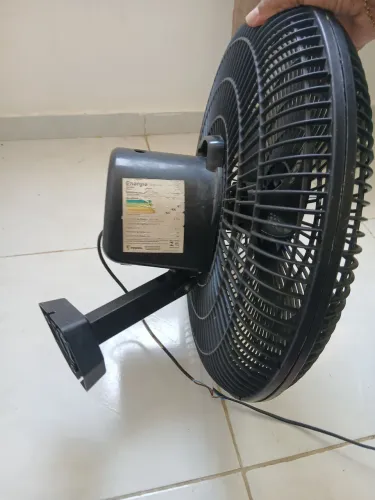Ventilador turbo de parede