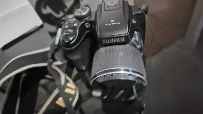 Fujifilm Finepix S8200
