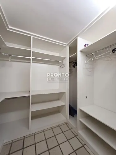 Cobertura com 4 quartos em Espinheiro