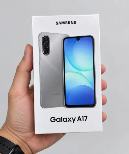 Celular Samsung Galaxy A17 com IA, 256GB, 8GB RAM, Câm de 50MP, Tela de 6.7", NFC, IP54 Ci