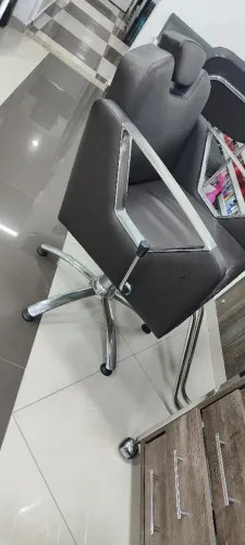 cadeira de cabeleireiro ABAIXOU!!