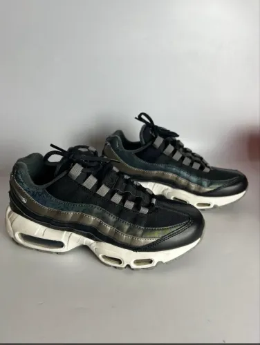 Tênis air max 95