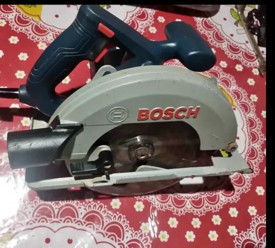 Serra circular Bosch 