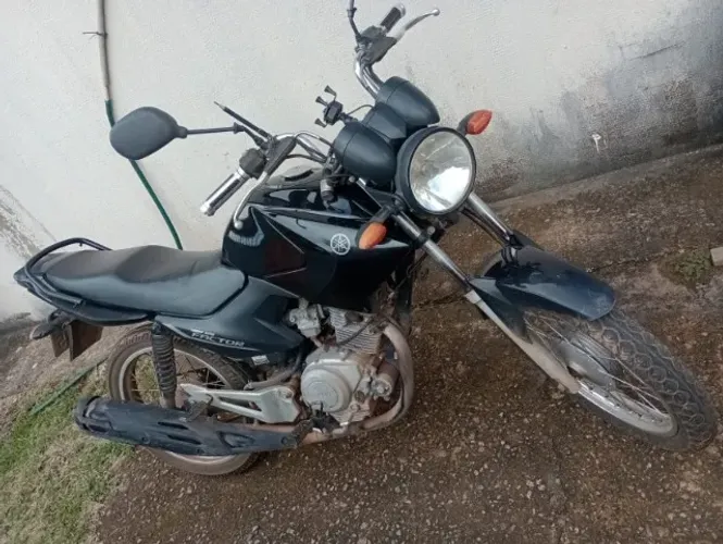 YBR 125 estado de zero