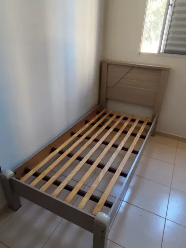 Cama solteiro