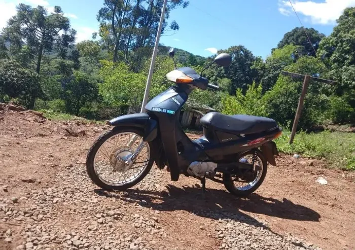 BIZ 100cc 2005