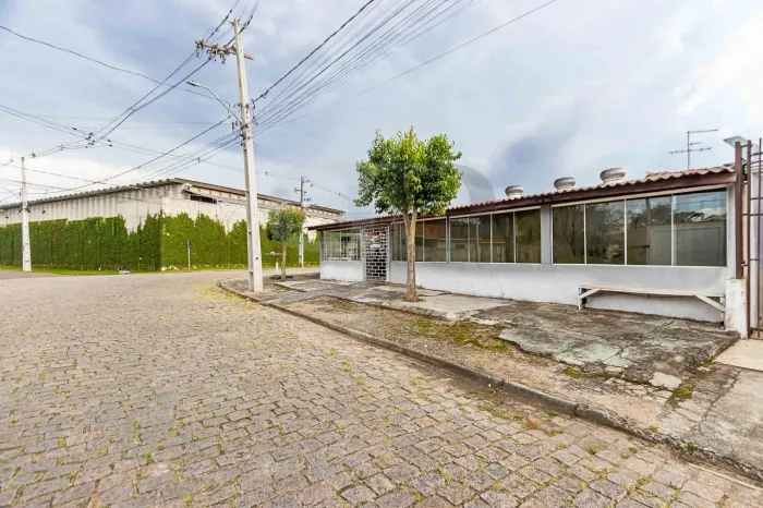 Sobrado e espaço comercial à venda, Guatupê, SAO JOSE DOS PINHAIS - PR