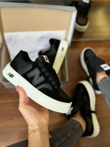 TÊNIS GENÉRICO UNISSEX NEW BALANCE PRETO TAMANHOS 34 AO 40