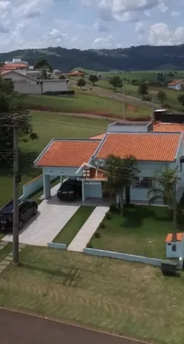 Casa com 3 dormitórios à venda, 169 m² por R$ 650.000 - Ninho Verde II - Pardinho/SP