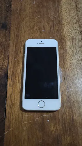 iPhone SE 1ª geração 32 GB Rosé - Não liga por falta de uso