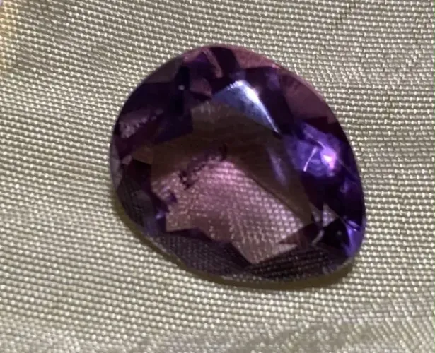  Pedra Ametista Natural Lapidação Gota 6,5 K Para  Joias Lindissima.