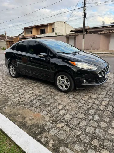 Ford Fiesta Sedan SE 1.6 16V Flex 4P 2014