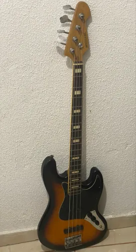 Baixo Jazz Bass