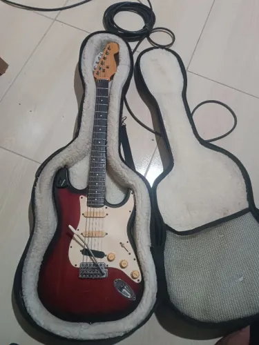 Guitarra + Case