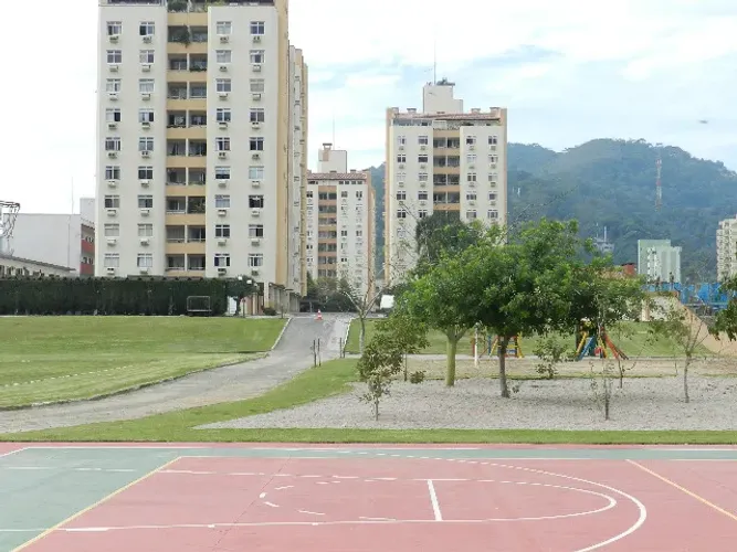 3 dorm condomínio clube em Blumenau aceita maior valor em Floripa