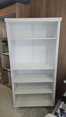 Armário em MDF branco