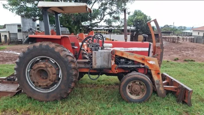 Trator Massey Ferguson 290