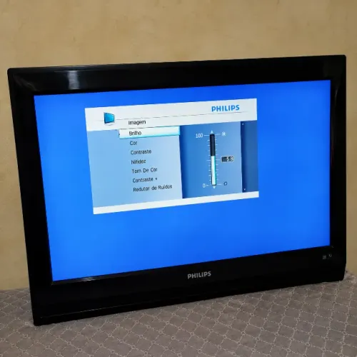 TV LCD Widescreen 32" PHILIPS - 3P com Pixel Plus - HD Ready - HD32PFL5332/78
