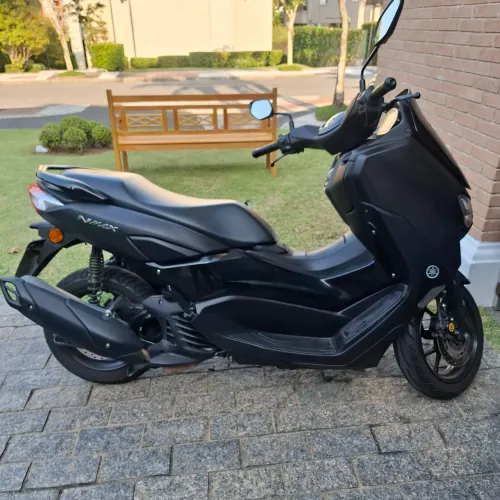 Moto para comprador exigente, muito bem cuidada!
