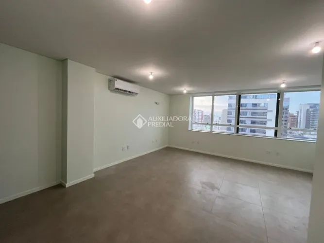Sala comercial à venda na Agronômica com garagem | Florianópolis