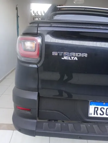 Fiat Strada Ranch 1.0 Flex Turbo CD Aut. 2025