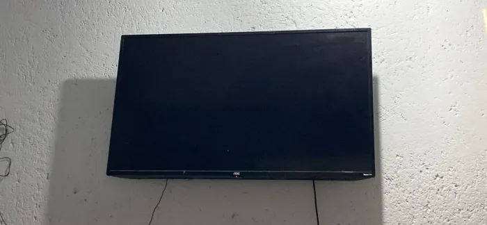 Vendo Tv 43 polegadas smart 