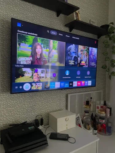 Televisão Samsung smart 50 polegadas em perfeito estado , 10x no cartão sem juros