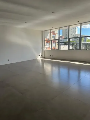 SALAS COMERCIAIS AV. CRISTÓVÃO COLOMBO