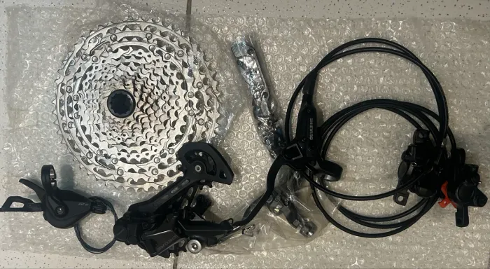 Kit Shimano Deore 12V M6100 + freio hidráulico BR-M355 - Novo sem uso
