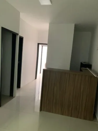 Salas comerciais na Avenida Maria Lacerda 83m2