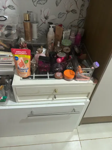 Organizador com várias divisórias