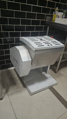 Amassadeira Gastromaq MBI-25 25 KGS