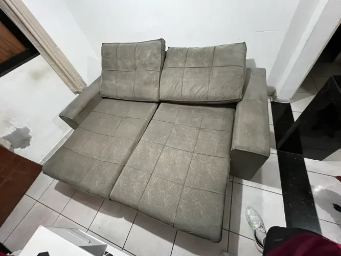 Sofá retrátil