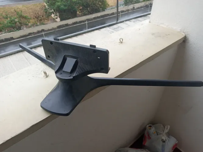 Base de mesa para tv Samsung. 