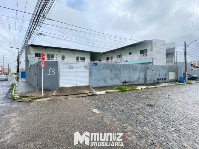 ALUGA-SE APARTAMENTO 02 NA RUA ANTÔNIO VIEIRA DE MENEZES