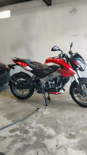 Bajaj Dominar NS 160 - 11 mil km (Garantia + Seguro)