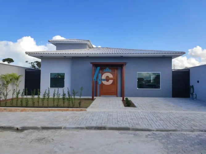 Casa Individual com Piscina Alto Padrão em Condominio Fechado!
