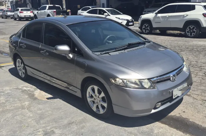 Honda Civic Sedan LXS 1.8/1.8 Flex 16V Mec. 4P 2008