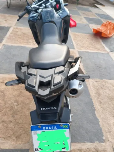 VENDO XRE 300 2021/22
