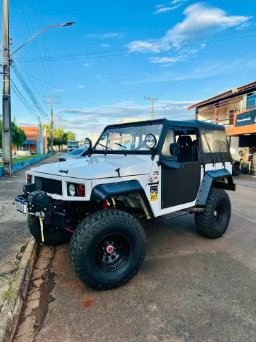 Engesa Engesa 4X4 2.5/4.1 1988