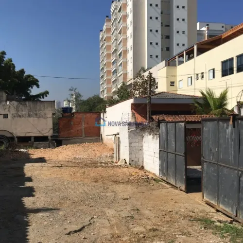 Terreno 669m², jardim da saude, amplo, plano, aceita permuta.