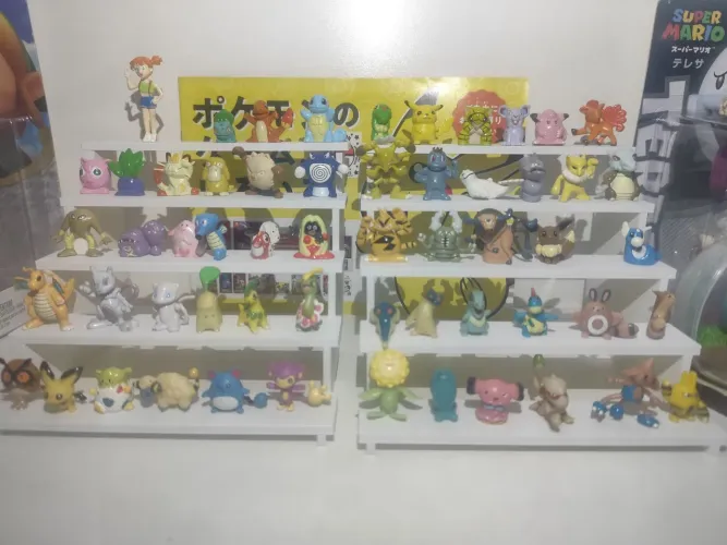 Coleção de Miniaturas Pokémon Guaraná Caçulinha (58/60 unidades)