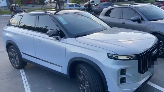 Jaecoo 7 / J7 Luxury 1.5 TB 16V AUT 5P (híbrido) 2026
