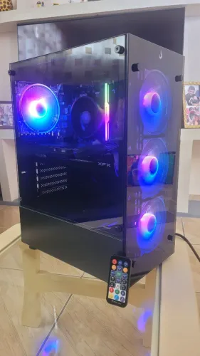 PC Gamer Ryzen 5 5500 / 16GB 3200MHZ / RX 7600 / ASUS A320M (PECAS AINDA NA GARANTIA)