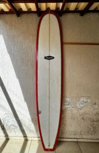 Prancha Surf LongBoard Clássico Cláudio Pastor 9'2, 65,9L - EXCELENTE ESTADO